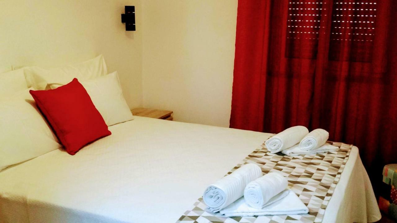 D.Ana Guesthouse لاغوس المظهر الخارجي الصورة